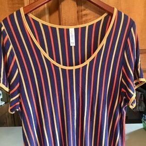 LuLaRoe Classic Tee
